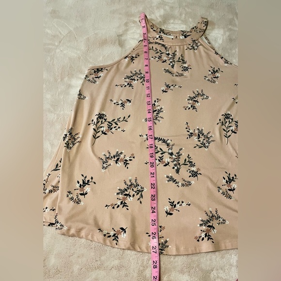 Torrid Halter Top (plus size 00) - Picture 8 of 9